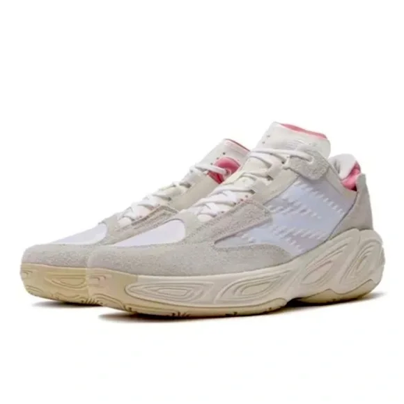 NWOT New Balance Fresh Foam BB v2 P2 BBFRSHP2 MOONBEAM Width 2E Basketball shoes - Picture 1 of 7